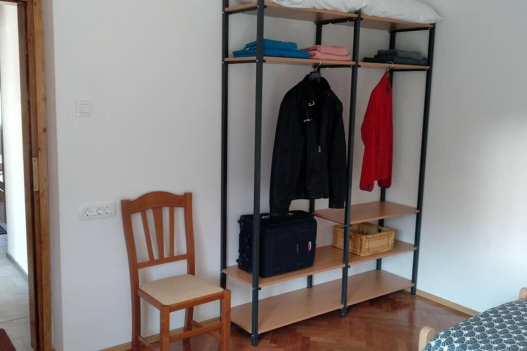 Ferienwohnung Zrm Center Idrija Exterior foto